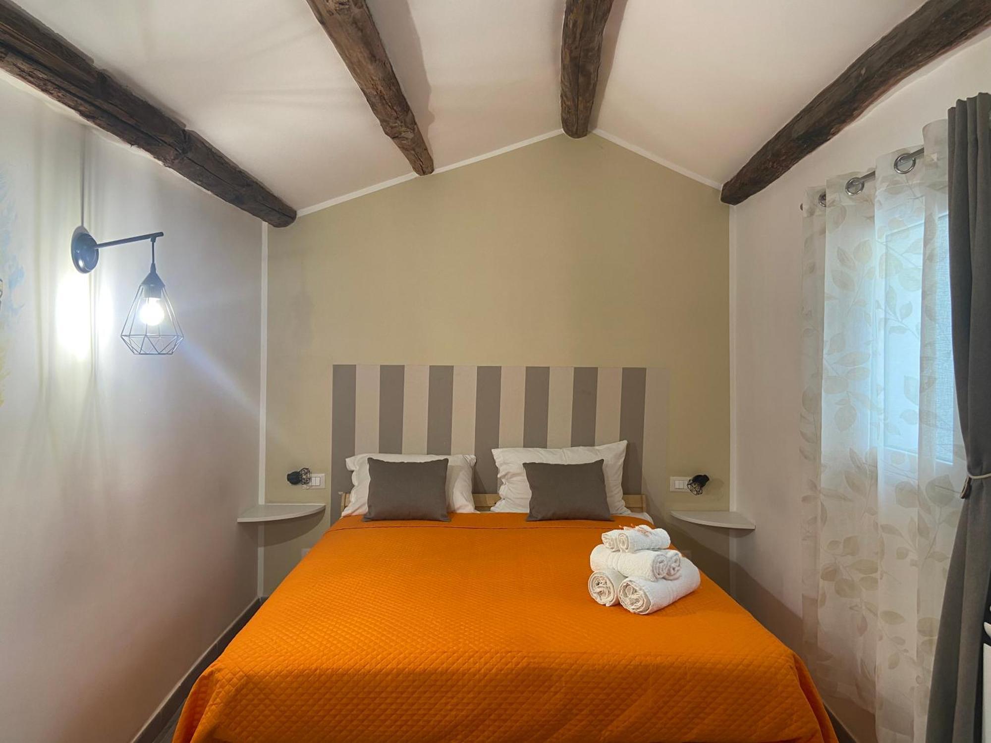 La Piccola Formica Charme Rooms Palermo Exterior photo